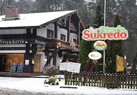 Grando Sukredo Hotel Hamburg Exterior photo
